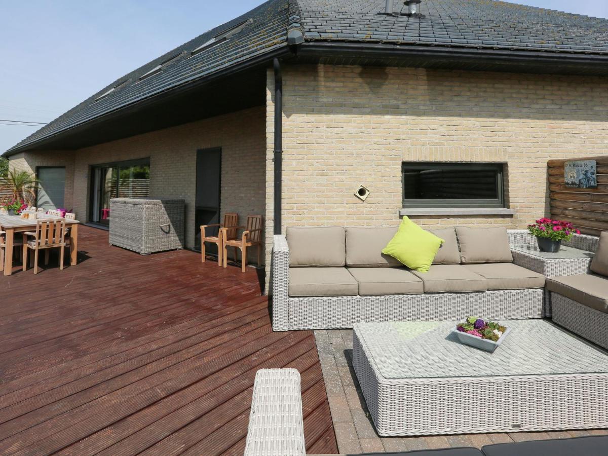 Splendid Villa In Middelkerke With Sauna Bubble Bath Номер фото